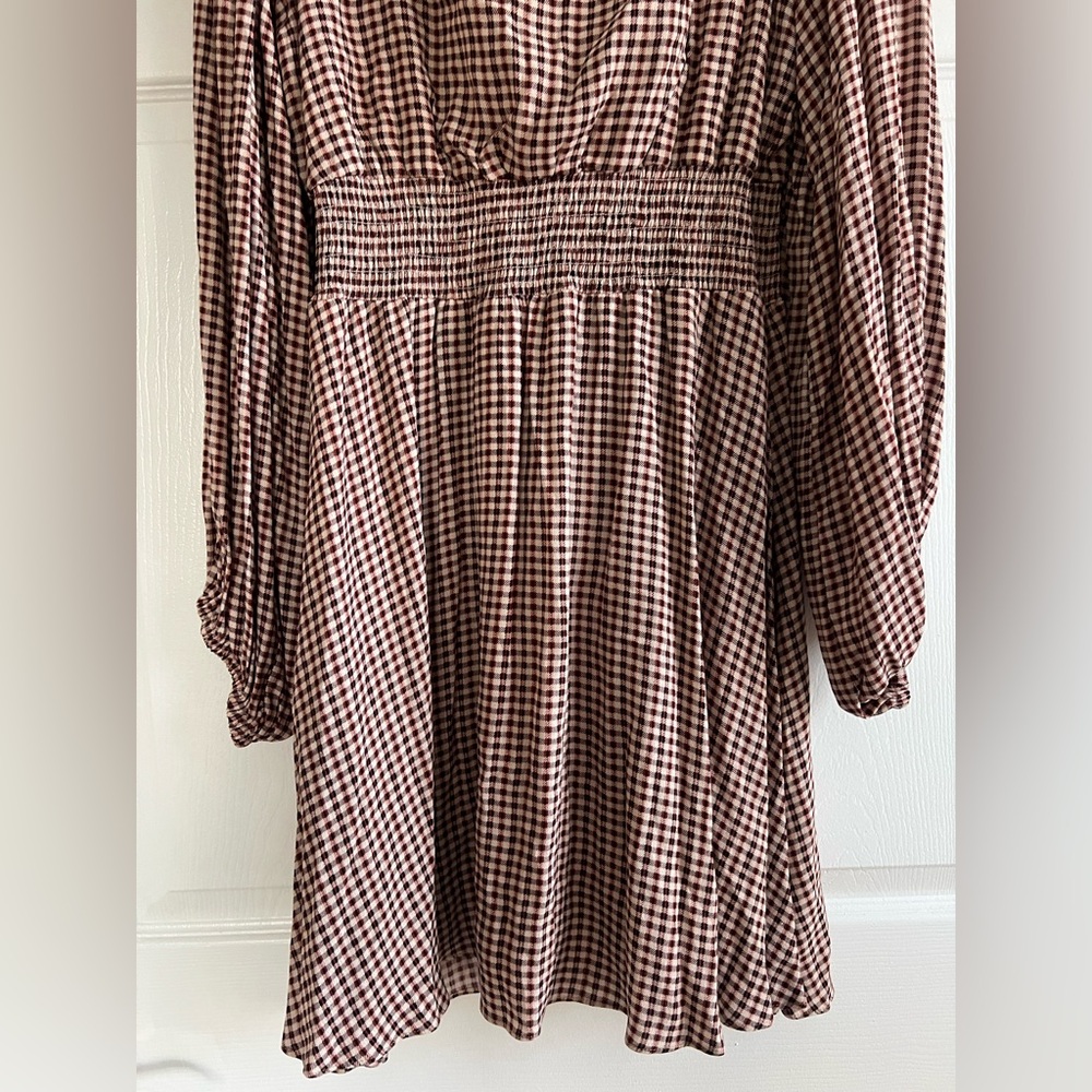 NWT GB Gianni Bini Brown Gingham V-Neck Smocked Waist Long Sleeve Dress Large - Picture 8 of 11